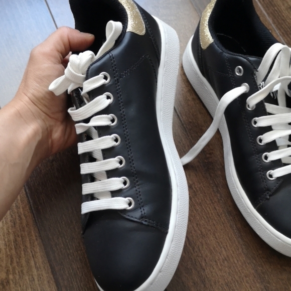Trussardi faux leather sneakers with glittery logo - Picture 5 of 15